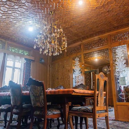 Goona Palace Houseboats Srīnagar المظهر الخارجي الصورة