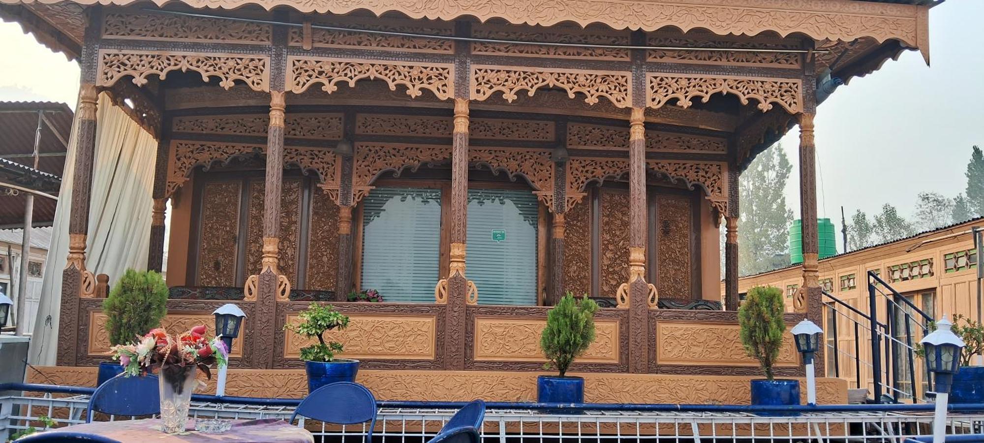Goona Palace Houseboats Srīnagar المظهر الخارجي الصورة