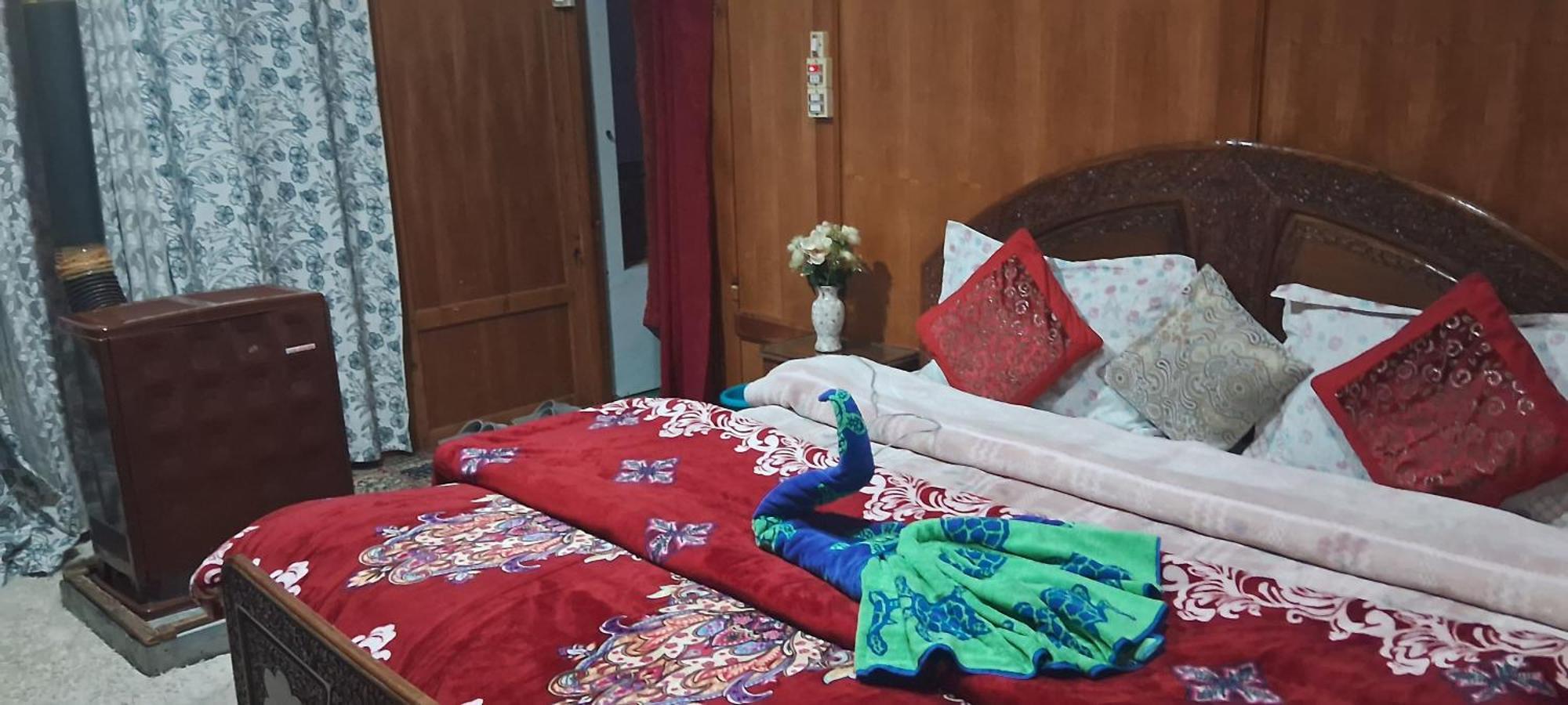 Goona Palace Houseboats Srīnagar المظهر الخارجي الصورة