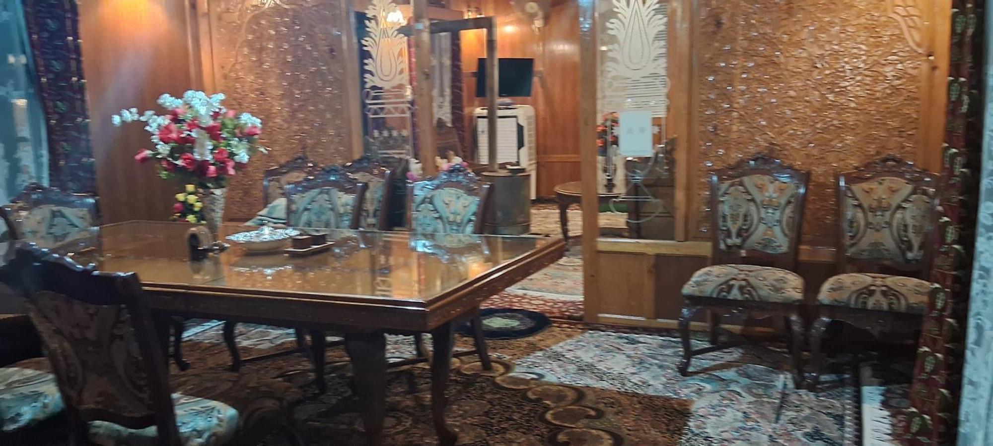 Goona Palace Houseboats Srīnagar المظهر الخارجي الصورة