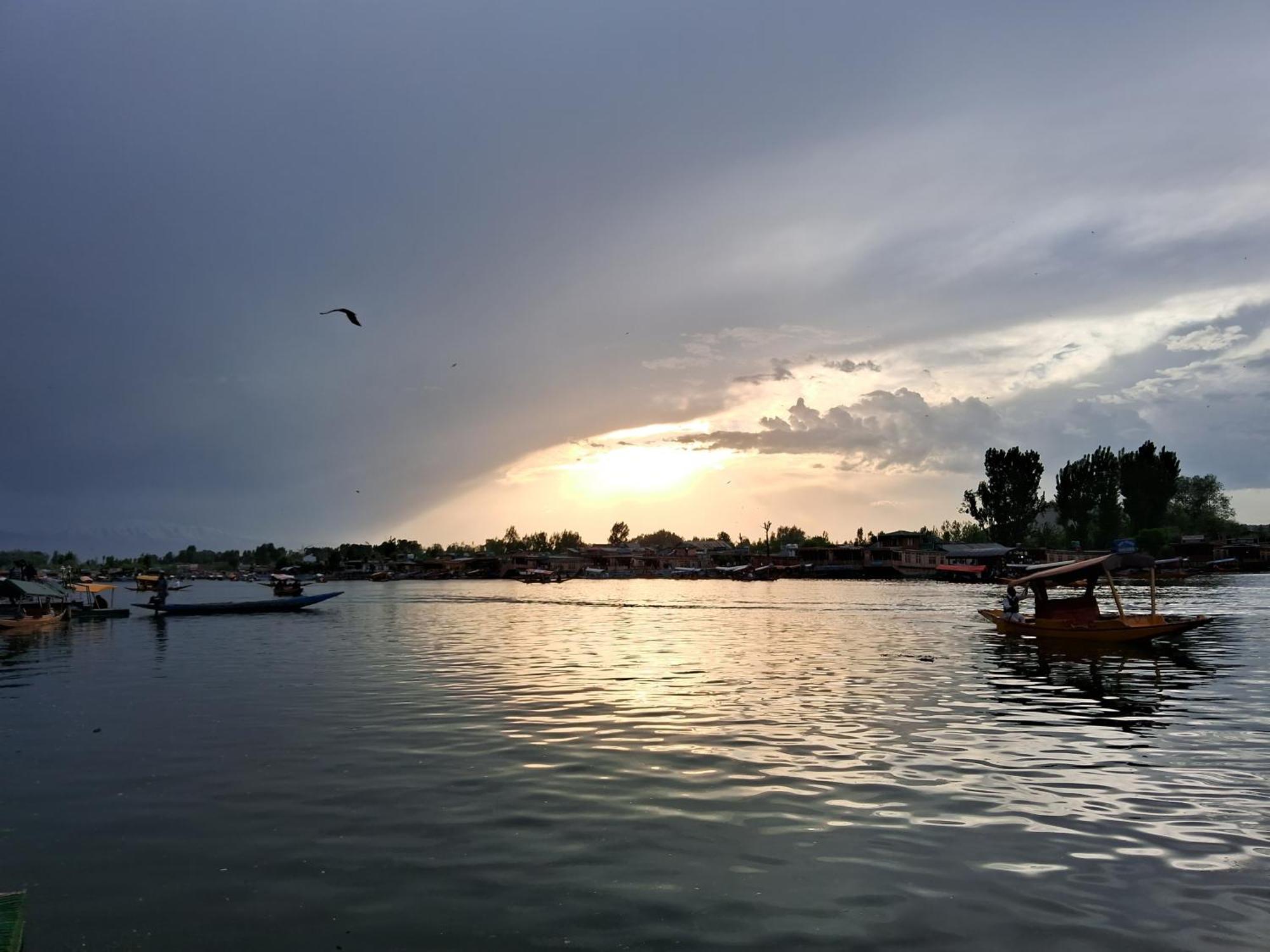 Goona Palace Houseboats Srīnagar المظهر الخارجي الصورة