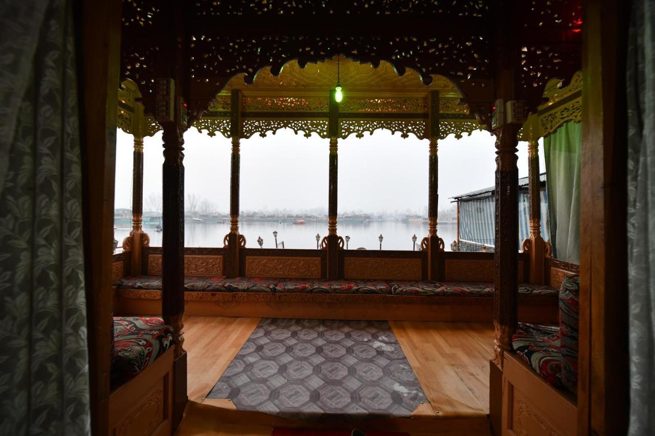 Goona Palace Houseboats Srīnagar المظهر الخارجي الصورة